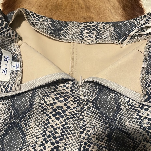 🐍🖤🔥NWT She+Sky Tran Boutique Snake Print Skort/Shorts - Picture 7 of 12